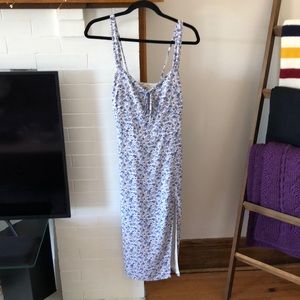 Abercrombie midi dress, worn once, condition like new! doesn’t fit anymore :(